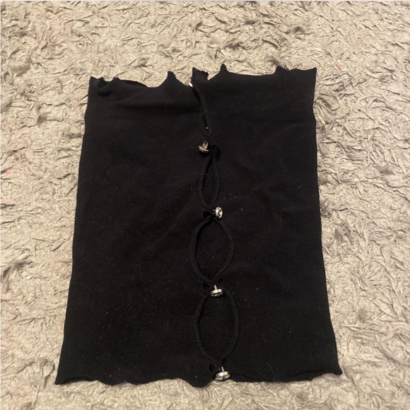 White Fox Black Skirt Set - Picture 4 of 5